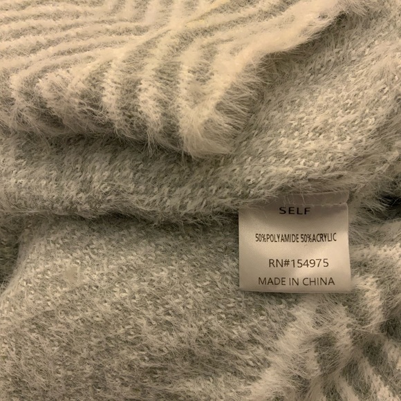 C+D+M fuzzy cardigan. Size large. - Picture 5 of 6